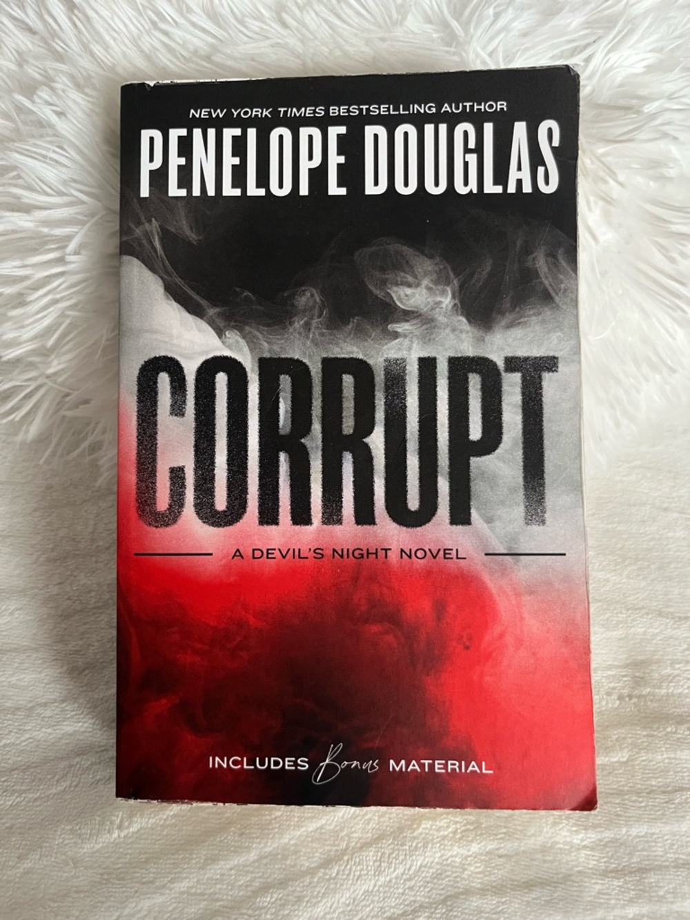 Penelope Douglas - Corrupt Paperback Novel - Picture 1 of 1